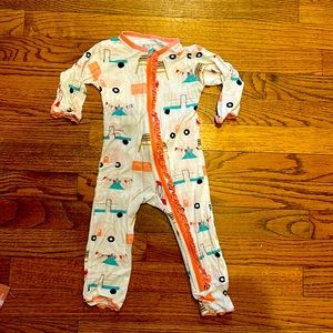 Kickee Pants Ruffle Coverall 6-9 months.